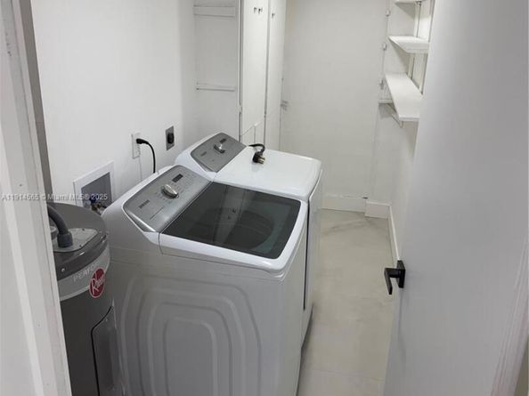 11615 SW 142nd Ter, Miami FL 33176