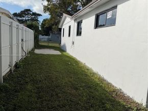 11615 SW 142nd Ter, Miami FL 33176