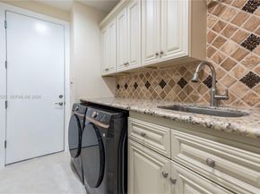 18801 SW 7th St, Pembroke Pines FL 33029