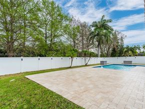 18801 SW 7th St, Pembroke Pines FL 33029