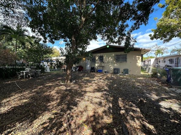 420 NW 32nd St, Miami FL 33127