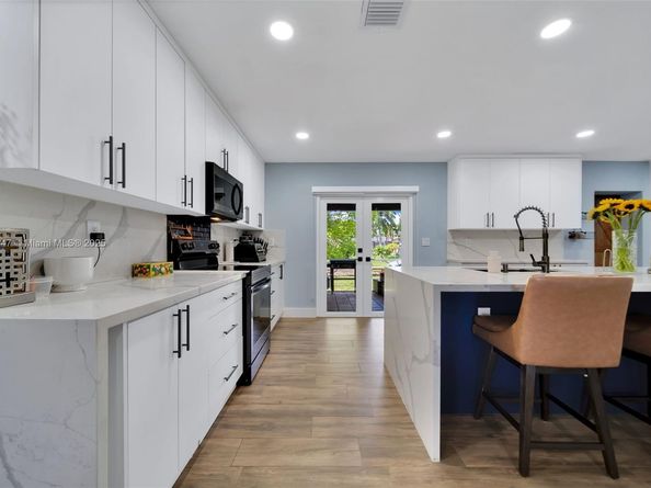 14540 SW 77th St, Miami FL 33183