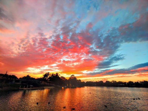 5110 SW 92nd Ave, Miami FL 33165