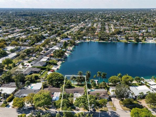 5110 SW 92nd Ave, Miami FL 33165