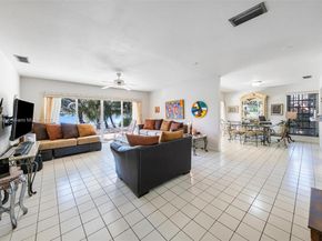 5110 SW 92nd Ave, Miami FL 33165