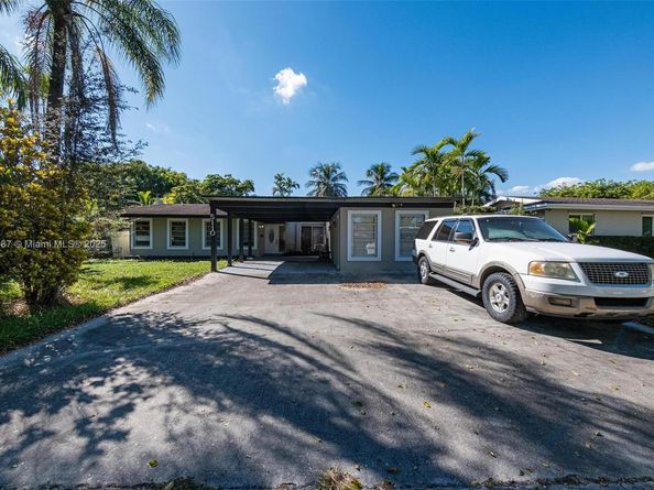5110 SW 92nd Ave, Miami FL 33165
