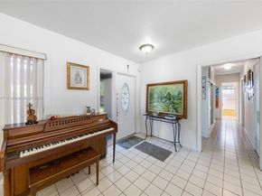 5110 SW 92nd Ave, Miami FL 33165