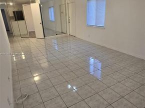 1711 SW 116th Way, Miramar FL 33025