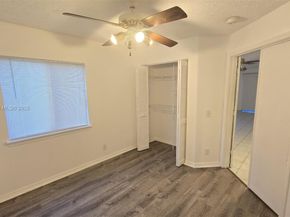 1711 SW 116th Way, Miramar FL 33025