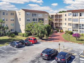 2801 Somerset Dr 411, Lauderdale Lakes FL 33311