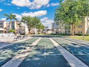 2801 Somerset Dr 411, Lauderdale Lakes FL 33311