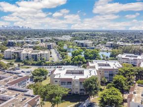 2801 Somerset Dr 411, Lauderdale Lakes FL 33311