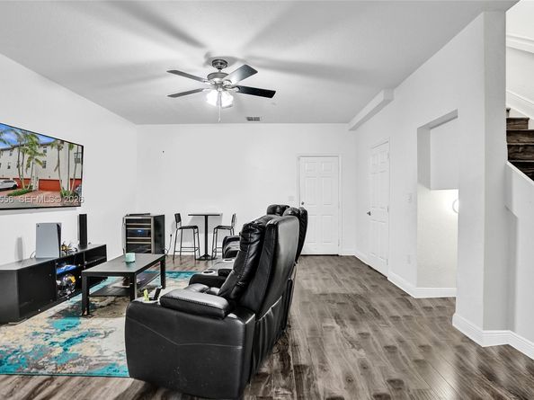 11898 SW 25th Ct 103, Miramar FL 33025