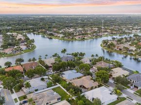 1885 NW 139th Ter, Pembroke Pines FL 33028