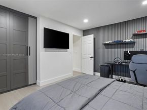 1885 NW 139th Ter, Pembroke Pines FL 33028