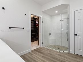1885 NW 139th Ter, Pembroke Pines FL 33028