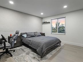 1885 NW 139th Ter, Pembroke Pines FL 33028