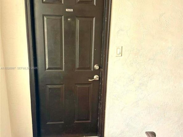 349 Meridian Ave B202, Miami Beach FL 33139