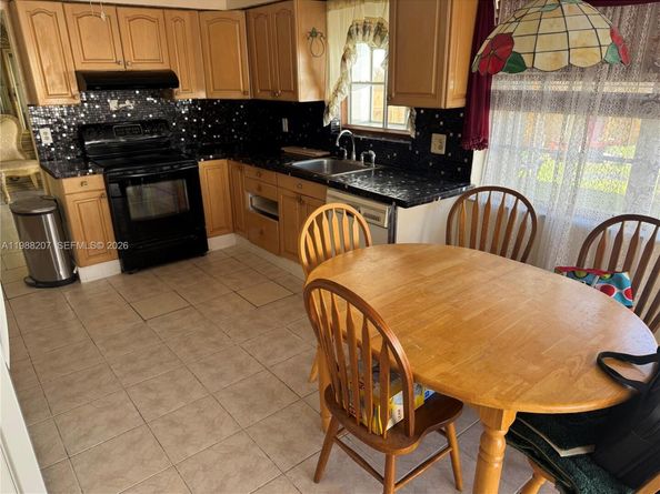 9356 SW 144th Ct, Miami FL 33186