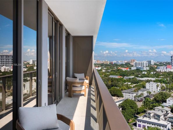 2678 Tigertail Ave 1504, Miami FL 33133