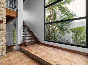 20215 W Oak Haven Cir, Miami FL 33179