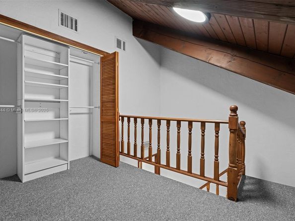 20215 W Oak Haven Cir, Miami FL 33179