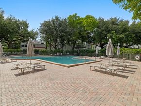 20215 W Oak Haven Cir, Miami FL 33179