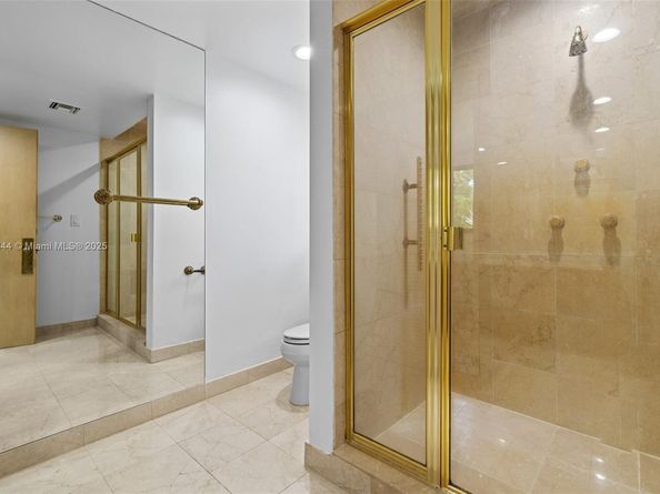 20215 W Oak Haven Cir, Miami FL 33179