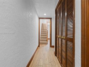 20215 W Oak Haven Cir, Miami FL 33179