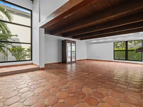 20215 W Oak Haven Cir, Miami FL 33179