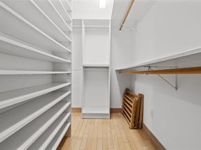 20215 W Oak Haven Cir, Miami FL 33179