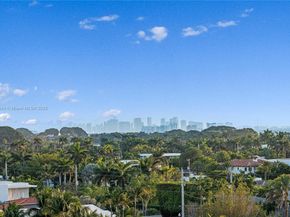 10140 W Bay Harbor Dr PH3, Bay Harbor Islands FL 33154