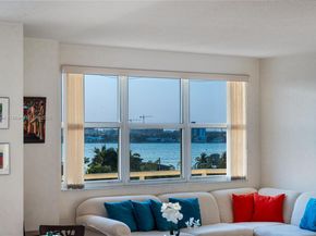 10140 W Bay Harbor Dr PH3, Bay Harbor Islands FL 33154