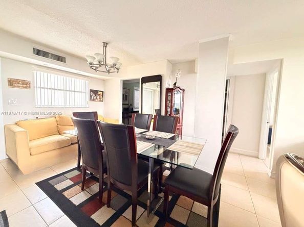 441 NE 195th St 412, Miami FL 33179