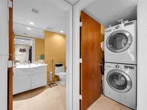 1800 S Ocean Dr 2205, Hallandale Beach FL 33009
