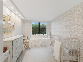 1121 Crandon Blvd E201, Key Biscayne FL 33149