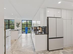 1121 Crandon Blvd E201, Key Biscayne FL 33149