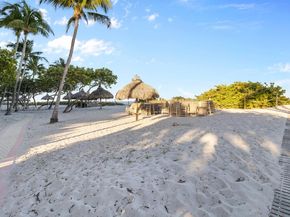 1121 Crandon Blvd E201, Key Biscayne FL 33149