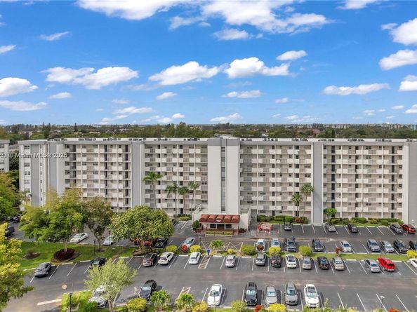 Undisclosed Address #A11878020, Lauderhill FL 33319
