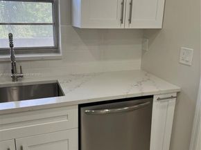 Undisclosed Address #A11878020, Lauderhill FL 33319