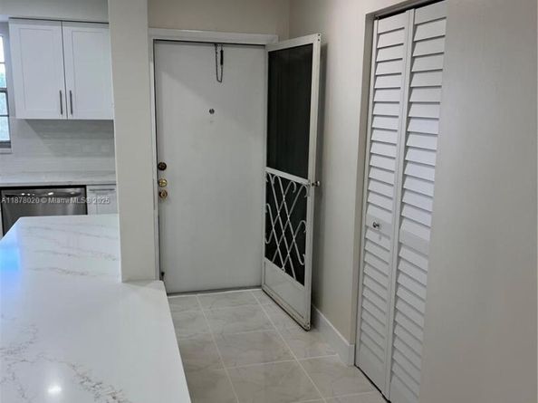 Undisclosed Address #A11878020, Lauderhill FL 33319