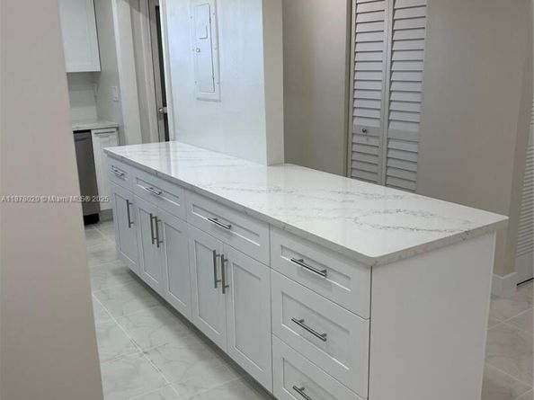 Undisclosed Address #A11878020, Lauderhill FL 33319