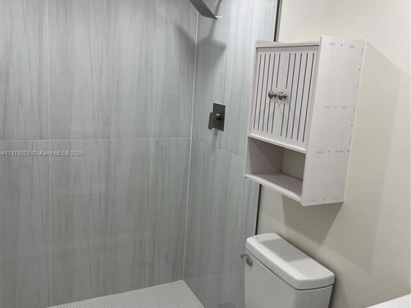 Undisclosed Address #A11878020, Lauderhill FL 33319
