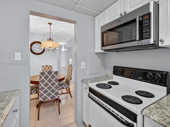 1355 NE 167th St 110, Miami FL 33162