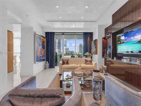 50 S Pointe Dr 705, Miami Beach FL 33139