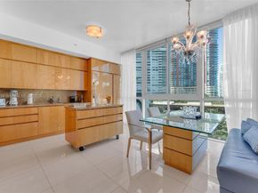 50 S Pointe Dr 705, Miami Beach FL 33139