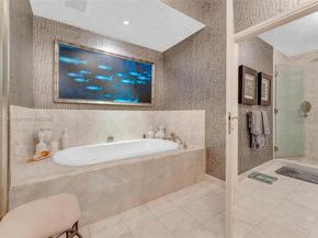50 S Pointe Dr 705, Miami Beach FL 33139