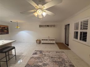 8851 Sunrise Lakes Blvd 203, Sunrise FL 33322