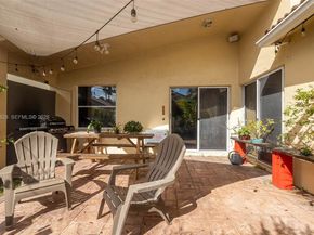 743 SW 121st Ave, Pembroke Pines FL 33025