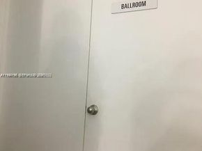 200 Berkley Rd 123, Hollywood FL 33024
